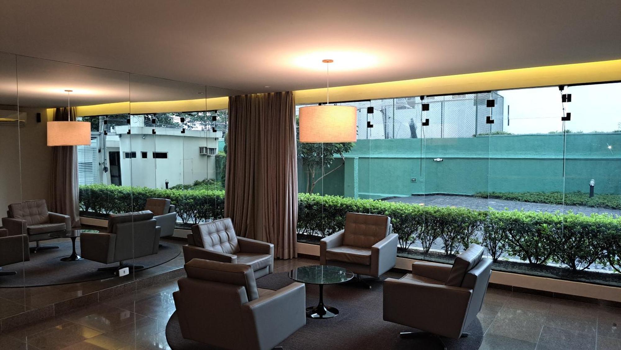 Flat Confortavel - Academia - Piscina - Garagem - Localizacao Do Itaim Bibi Apartment